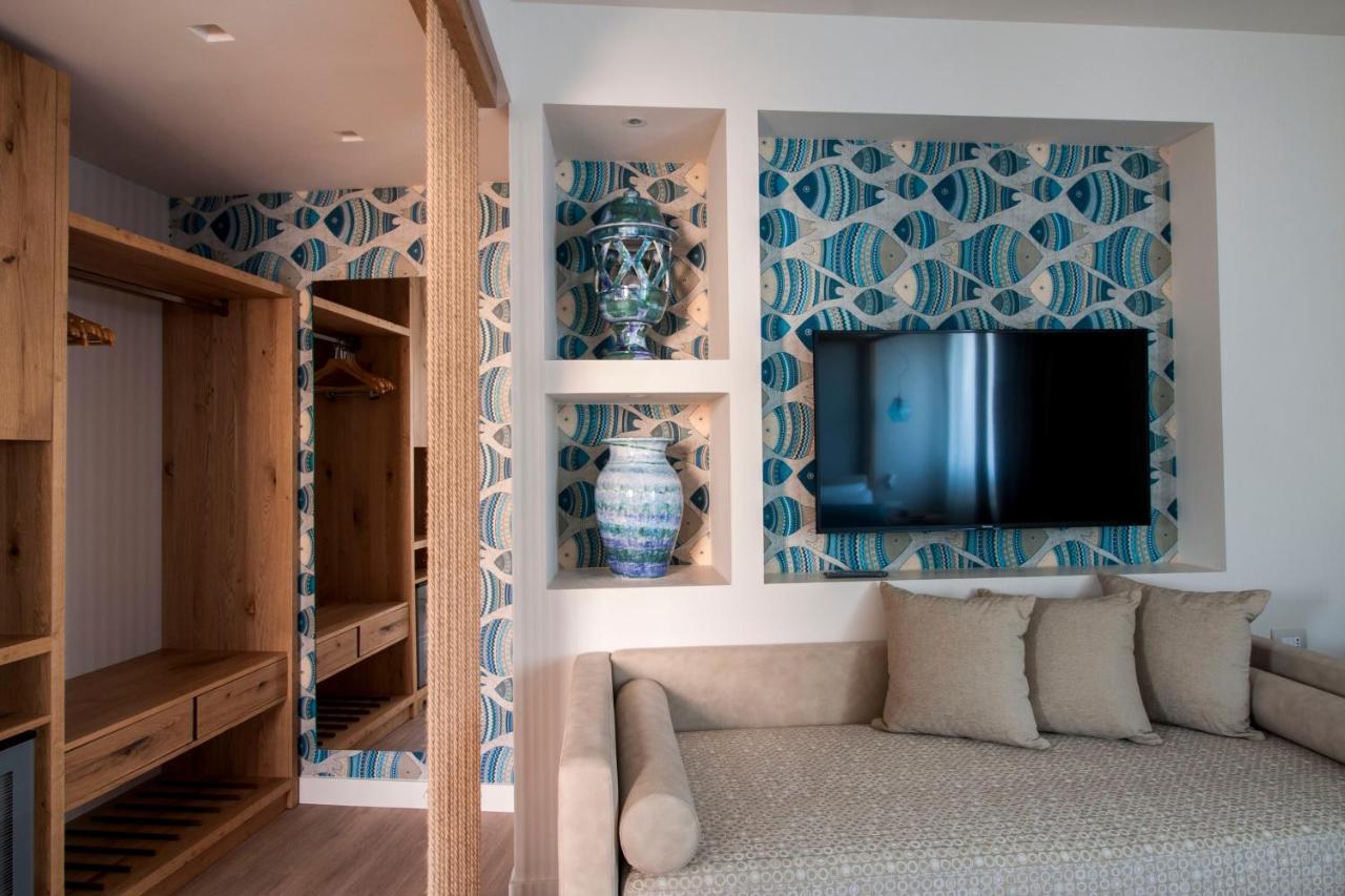 Aqua Boutique Hotel Кастильоне дела Пеская Екстериор снимка